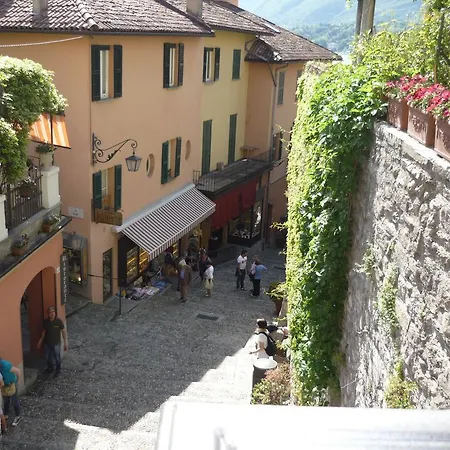 Serbelloni 20 *
